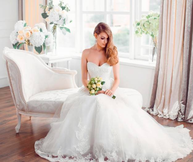 Fulfilling Your Wedding Dreams: Using Pawn Shop Loans to Purchase Your Dream Dress